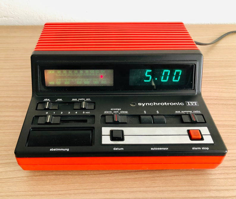 ITT Uhren Radio